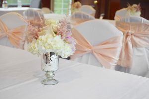Wedding: Blush & White – Paradise Cruise